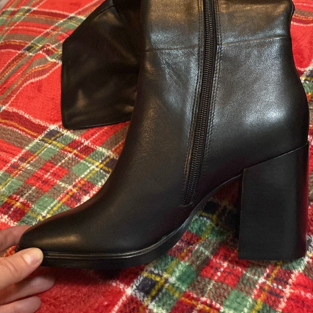 Sierra Leather Women s Long Boots